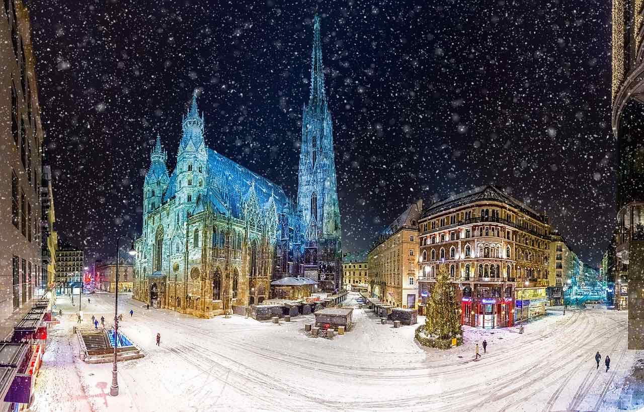 Stephansplatz w sniegu